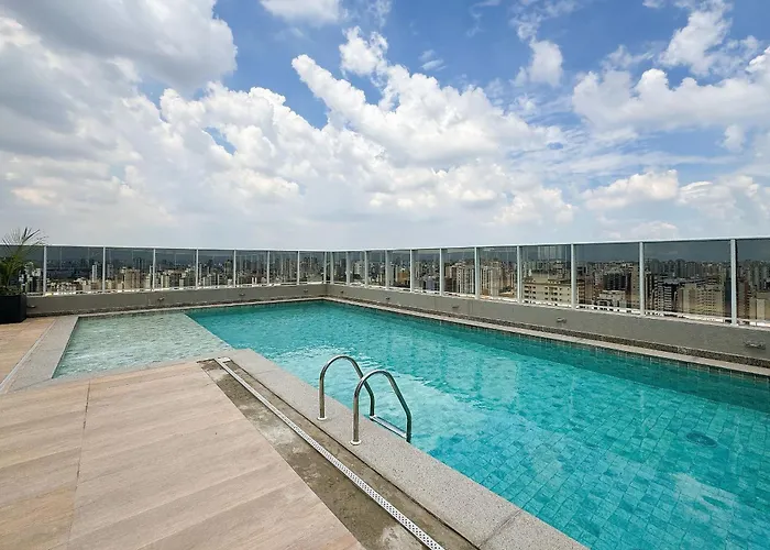 Apto 902 Luxuoso | Piscina, A/C E Wi-Fi 500 Mb